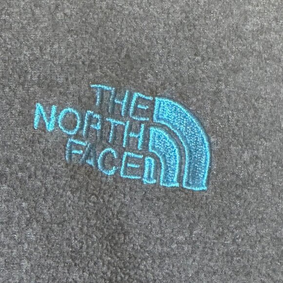 The North Face Men’s XXL Gray Blue Quarter-Zip Fleece Pullover - Picture 2 of 6